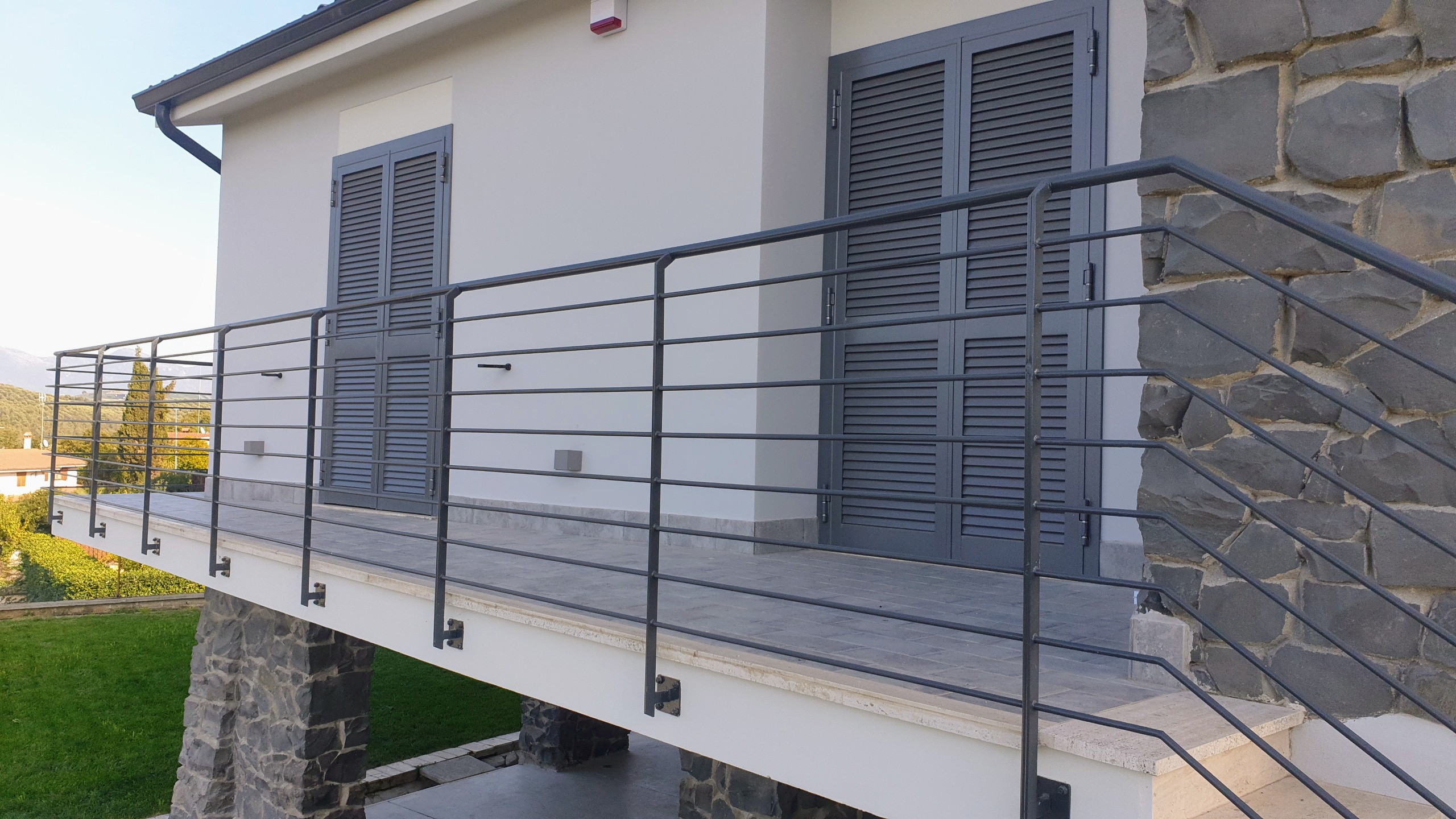 Ferro Per Ringhiere Fai Da Te Ringhiere stile moderno | Fabbro Ioni - Lavorazioni in ferro